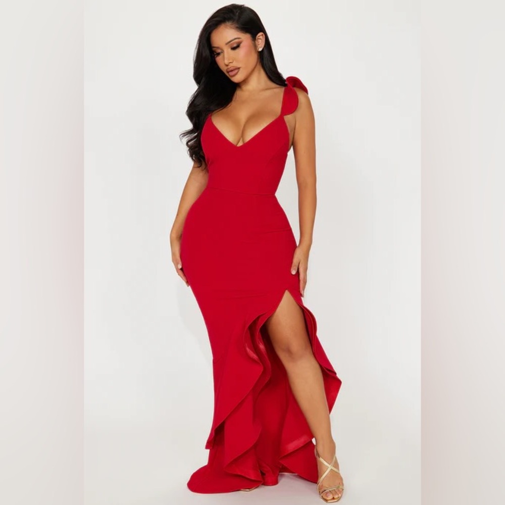 Elegant Red Evening Gown
